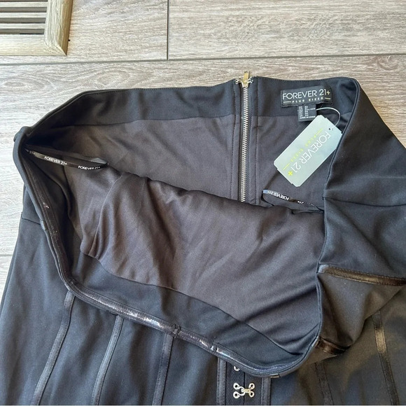 NWT Forever 21 Plus Strapless Corset Bodycon Dress - Picture 4 of 13